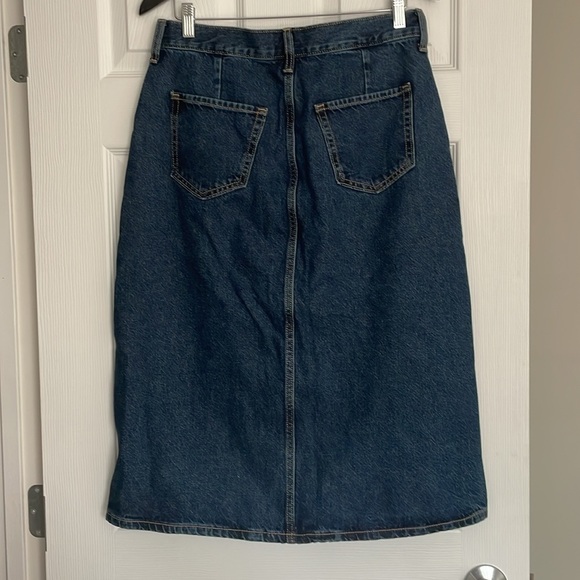 Old Navy High Rise Denim Midi Skirt Fall 2024 - Picture 5 of 5